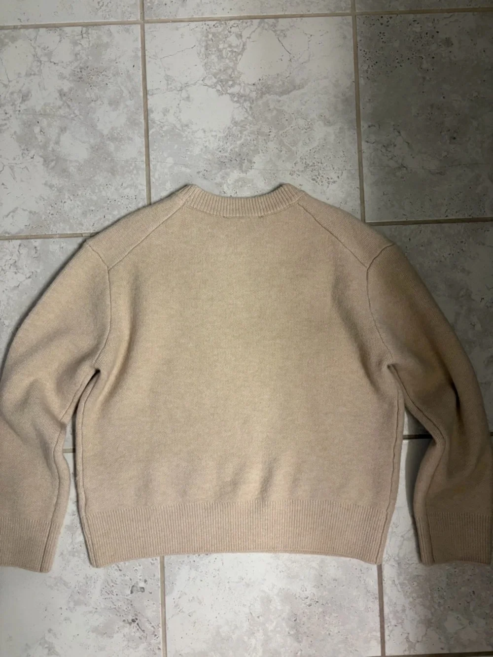 Zara | Wool Blend Crewneck Sweater in Cream | Sz XS (Fits like a S/M) - Picture 2 of 7